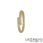 Bracciale donna rigido lavorazione lucida  e specchiata in oro giallo 18kt. Per compleanno, anniversario o semplicemente per ricordare un momento importante.