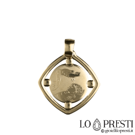 Ciondolo pendente battesimo in oro giallo 18kt, per nascita battesimo, simbolo di fede. Certificato di garanzia e confezione regalo,personalizzabile tramite incisione, sevizio gratuito.