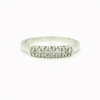 Anello veretta fedina con diamanti naturali taglio brillante in oro bianco 18kt. Incisione gratuita. Certificato di garanzia e confezione regalo.Disponibile in diverse carature. Gioiello artigianale.