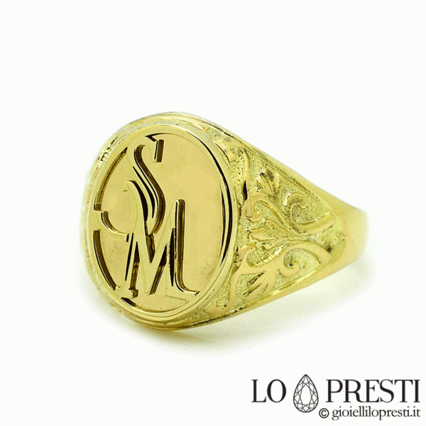 anello iniziali sigillo famiglia oro giallo 18kt artigianale